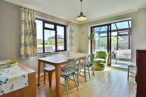 Dining room- click for photo gallery